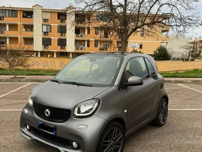 Usata Smart ForTwo Coupé Brabus 90 CV (66 kW) 2017 Grigio Coupé