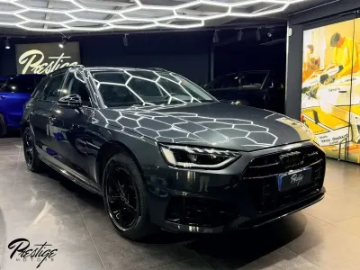 Usata Audi A4 Advanced Plus 163 CV (119 kW) 2024 Grigio Station wagon