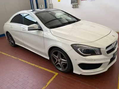 Usata Mercedes CLA200 Premium 136 CV (100 kW) 2015 Bianco Coupé