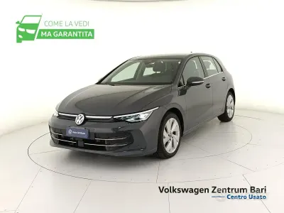 Usata VW Golf VIII Style 150 CV (110 kW) 2025 Grigio Berlina