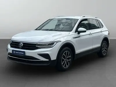 Usata VW Tiguan Life 150 CV (110 kW) 2023 0q bianco puro SUV
