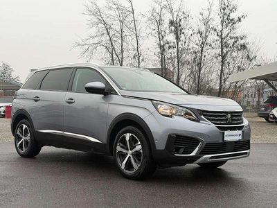 Grigio Usata 2019 Peugeot 5008 Allure SUV | 17.900 € (Buon prezzo)