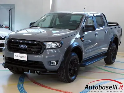 Usata Ford Ranger Wolftrak 170 CV (125 kW) 2023 Grigio Pick-up