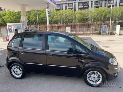 Usata Lancia Musa 95 CV (69 kW) 2011 Nero Monovolume