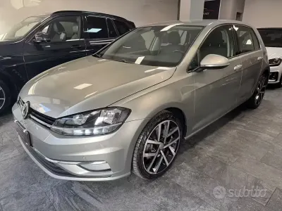 Usata VW Golf VII R-line 116 CV (85 kW) 2018 Grigio Berlina