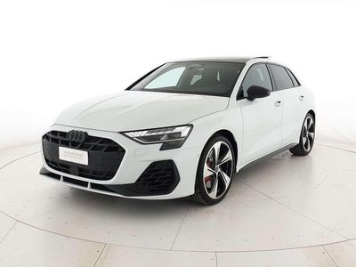 Nuova Audi S3 Sport 333 CV (244 kW) 2026 Bianco ghiaccio metallizzato Berlina