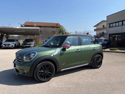Usata Mini Cooper Countryman 111 CV (81 kW) 2017 Verde SUV