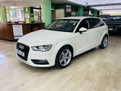 usata Audi A3 Sportback 1.6 TDI S Tronic Ambition Navi