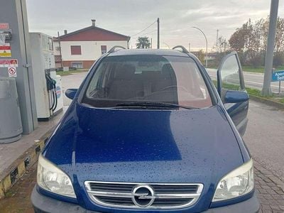 Occasion Opel Zafira Elegance 101 ch (74 kW) 2004 Bleue Monospace