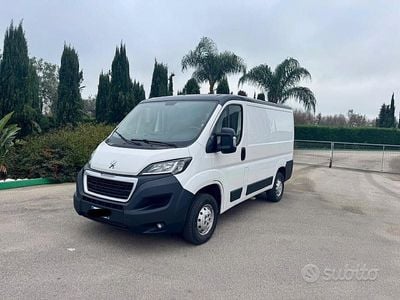 Usata Peugeot Boxer 130 CV (95 kW) 2015 Bianco Furgone