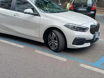 Usata BMW 118 M Sport 136 CV (100 kW) 2021 Bianco Berlina