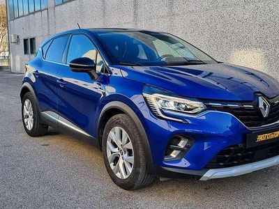 Usata Renault Captur Intens 101 CV (74 kW) 2021 Blu/azzurro SUV