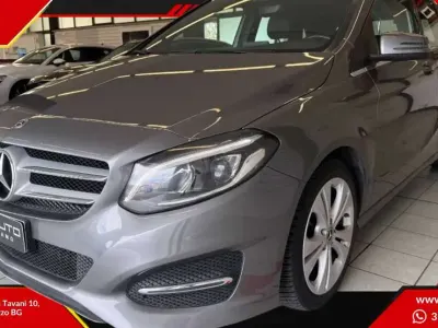 Usata Mercedes B180 Executive 109 CV (80 kW) 2017 Other Monovolume