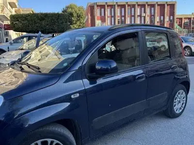 Usata Fiat Panda Lounge 69 CV (50 kW) 2016 Utilitaria