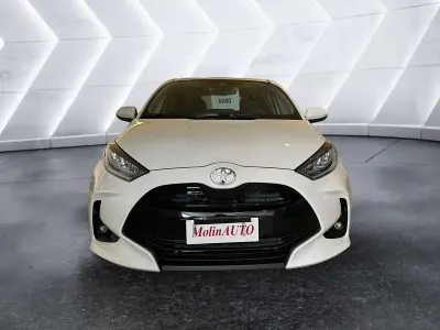 Nuova Toyota Yaris Hybrid Trend 116 CV (85 kW) 2026 Beige Utilitaria
