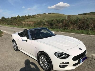 Fiat 124 Spider