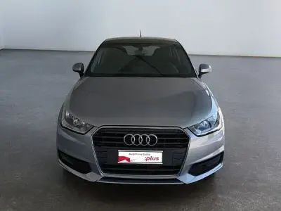 Usata Audi A1 Sportback 90 CV (66 kW) 2015 Argento Utilitaria