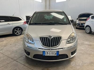 Grigio Usata 2012 Lancia Musa Monovolume | 5500 € (Buon prezzo)