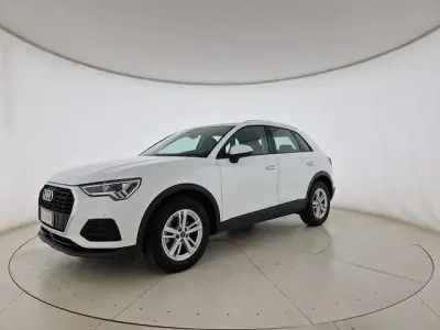 Usata Audi Q3 Business 150 CV (110 kW) 2024 Bianco arkona SUV