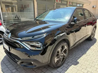 Usata Citroën C4 Shine 131 CV (96 kW) 2022 Other Berlina