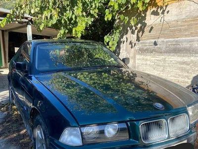 Usata BMW 318 140 CV (102 kW) 1994 Verde Coupé