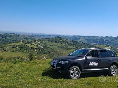 Usata VW Touareg 225 CV (165 kW) 2007 Nero SUV