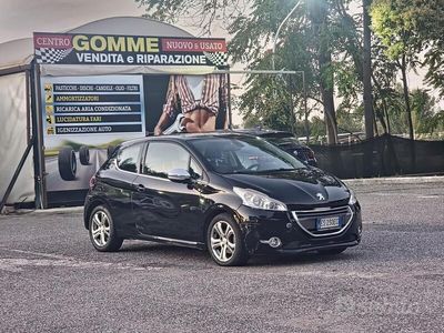 usata Peugeot 208 1.6 VTi 120 CV aut. 3 porte Allure