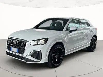 Usata Audi Q2 S-Line 116 CV (85 kW) 2024 Bianco ghiacciaio metallizzato SUV