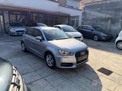 Käytetty Audi A1 90 HP (66 kW) 2015 Harmaa Viistoperä