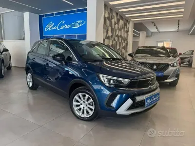 Usata Opel Crossland Ultimate 110 CV (80 kW) 2021 Bluazzurro SUV