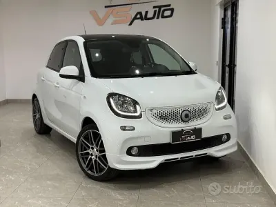 Usata Smart ForFour Brabus 109 CV (80 kW) 2018 Bianco Utilitaria