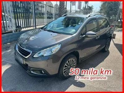 Usata Peugeot 2008 82 CV (60 kW) 2015 Grigio SUV