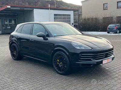 Usata Porsche Cayenne Turbo 440 CV (323 kW) 2018 Nero SUV