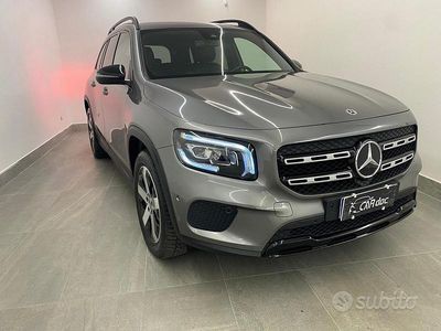 Usata Mercedes GLB220 190 CV (139 kW) 2022 Grigio SUV