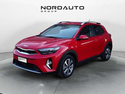 Usata Kia Stonic Style 83 CV (61 kW) 2023 Rosso SUV