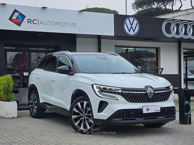 Usata Renault Austral Techno 131 CV (96 kW) 2023 Blanc qnc+ noir gne SUV