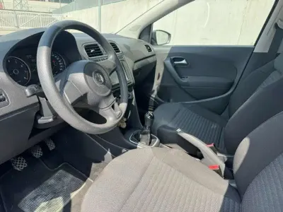 Usata VW Polo Comfortline 69 CV (50 kW) 2013 Grigio Utilitaria