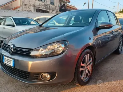 Usata VW Golf VI Comfortline 105 CV (77 kW) 2010 Grigio Berlina