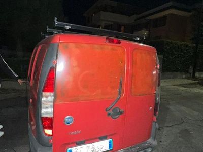 Usata Fiat Doblò 2002 Rosso Monovolume
