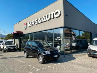 Usata Fiat Panda 4x4 Climbing 60 CV (44 kW) 2006 Nero Utilitaria