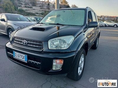 Usata Toyota RAV4 115 CV (84 kW) 2003 SUV