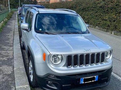 Usata Jeep Renegade 120 CV (88 kW) 2015 Grigio SUV