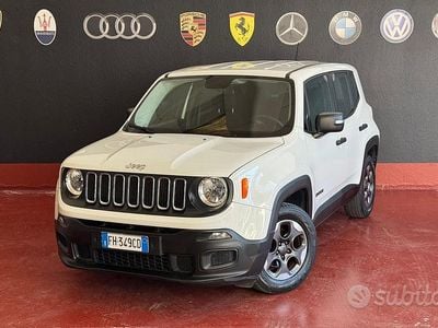 Usata Jeep Renegade Sport 120 CV (88 kW) 2017 Bianco SUV