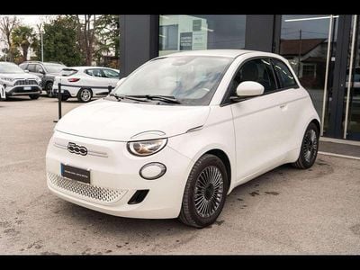 Usata Fiat 500e Icon 42 kW (58 CV) 2021 Bianco Berlina