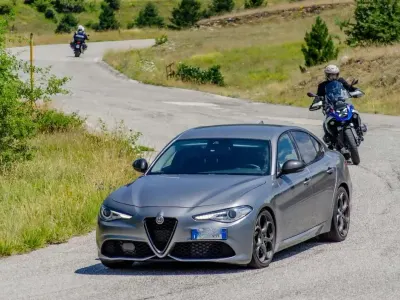 Usata Alfa Romeo Giulia Veloce 211 CV (155 kW) 2017 Grigio Berlina