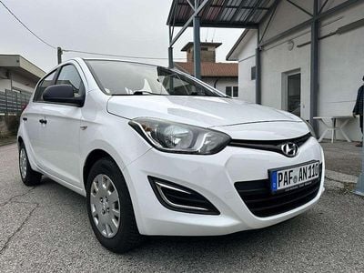 Usata Hyundai i20 Classic 86 CV (63 kW) 2014 Bianco Utilitaria