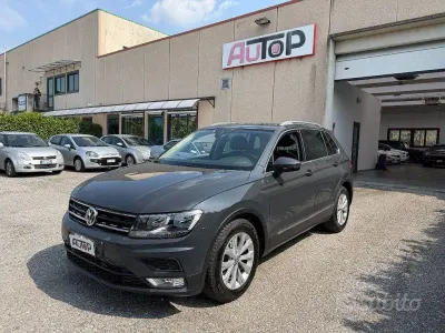 Usata VW Tiguan Business 116 CV (85 kW) 2017 Grigio SUV