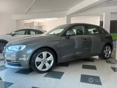 Usata Audi A3 Business 110 CV (80 kW) 2015 Grigio Berlina