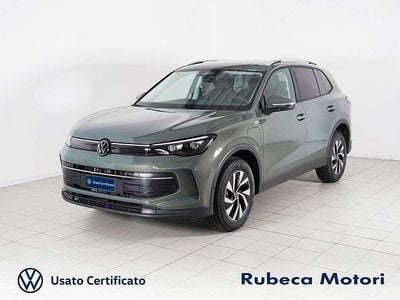 Usata VW Tiguan Edition 204 CV (150 kW) 2025 Verde SUV