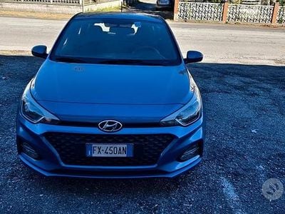 Usata Hyundai i20 85 CV (62 kW) 2019 Blu Berlina